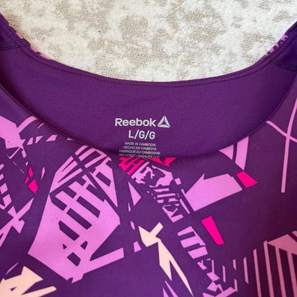 Reebok sports bra - Picture 2 of 5